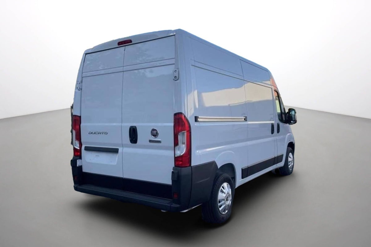 FIAT DUCATO FOURGON TOLE 3.0 M H2 H3-POWER 140 CH