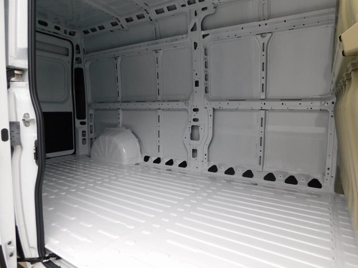 FIAT DUCATO FOURGON DUCATO FGN TOLE L3H2 (LH2) 3.5 T MAXI 140 CH