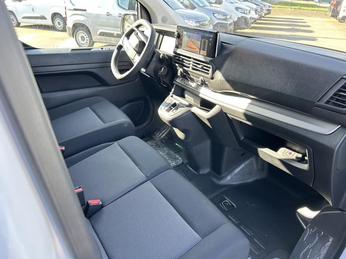 FIAT SCUDO FOURGON BLUEHDI 145 M EAT8