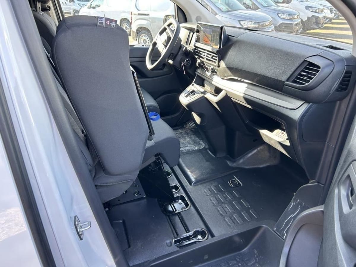 FIAT SCUDO FOURGON BLUEHDI 145 M EAT8