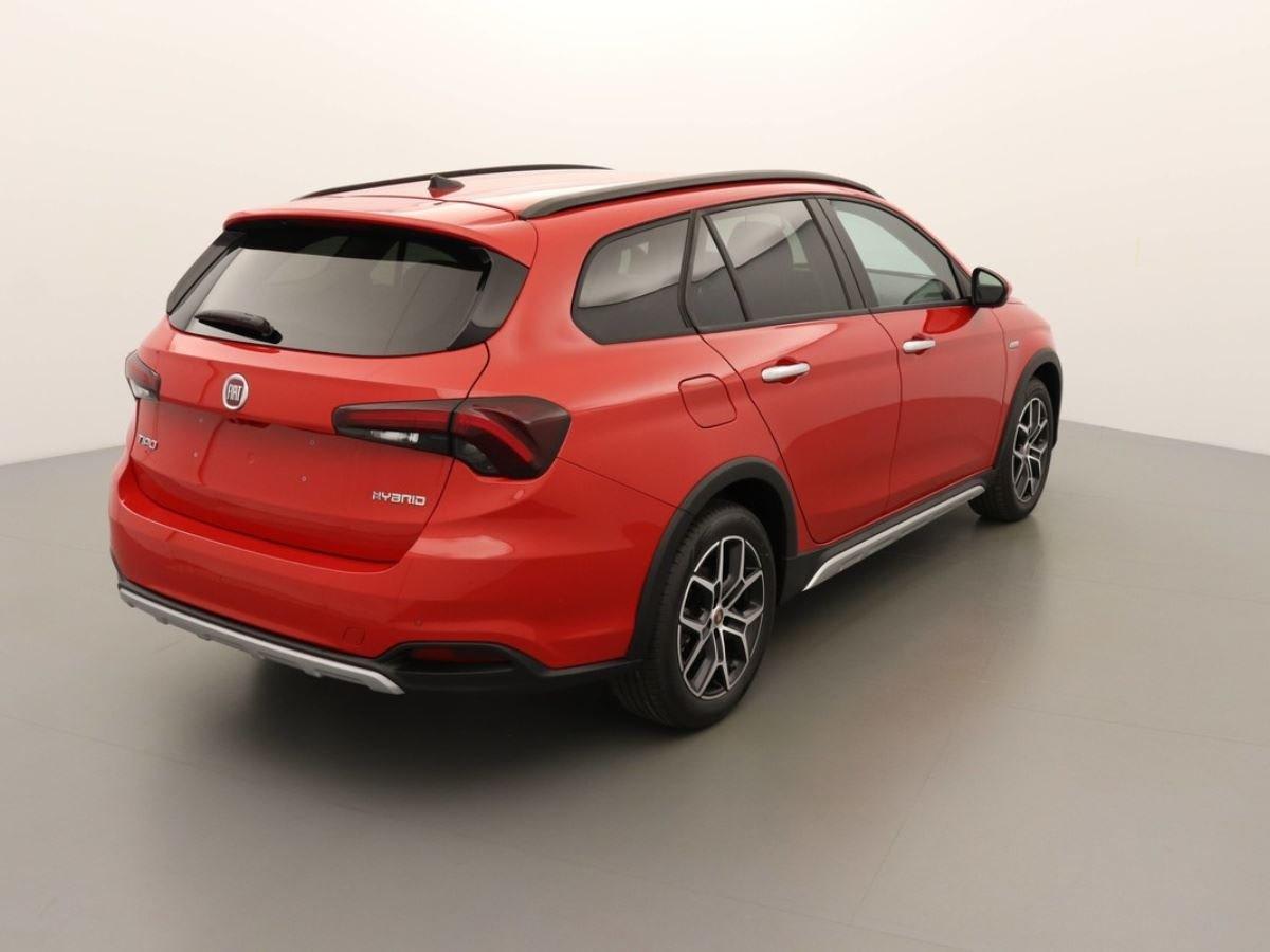 FIAT TIPO SW CROSS 1.5 HYBRID 130