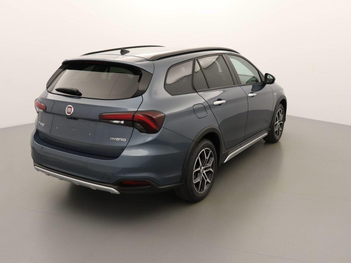 FIAT TIPO SW CROSS 1.5 HYBRID 130