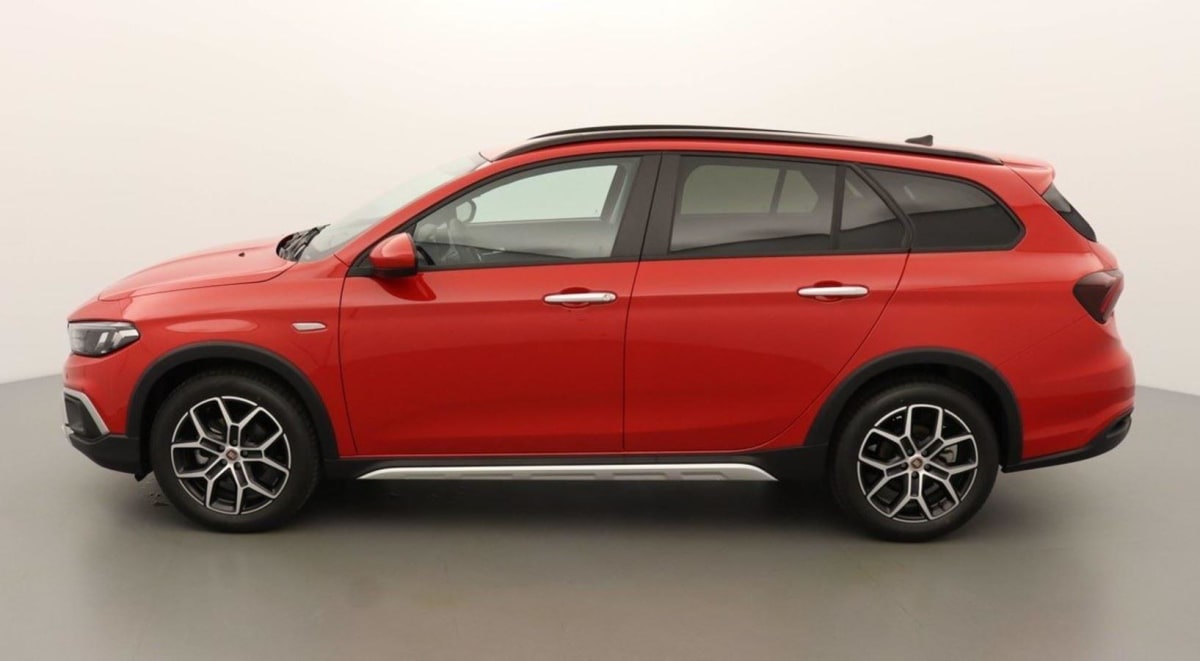 FIAT TIPO SW CROSS 1.5 HYBRID 130
