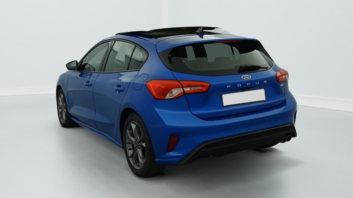 Ford Focus - Image 5