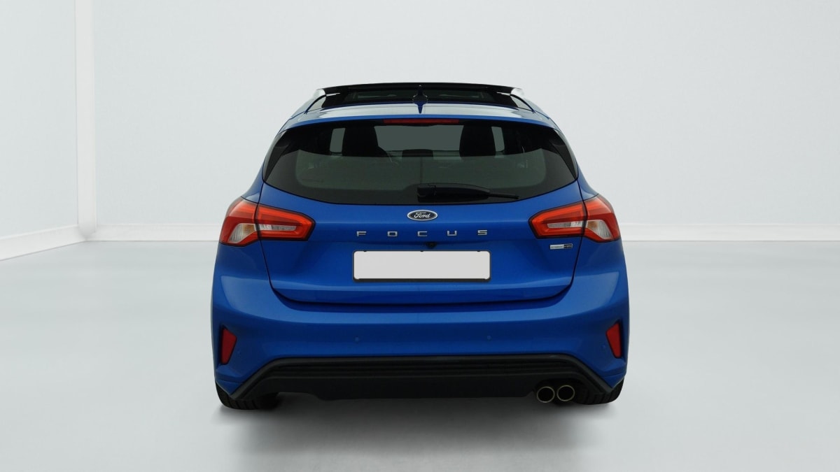 Ford Focus - Image 6