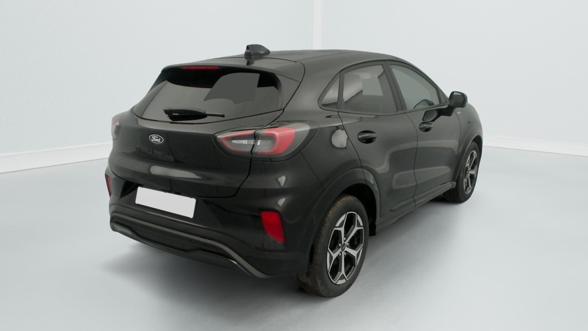 Ford PUMA - Image 32