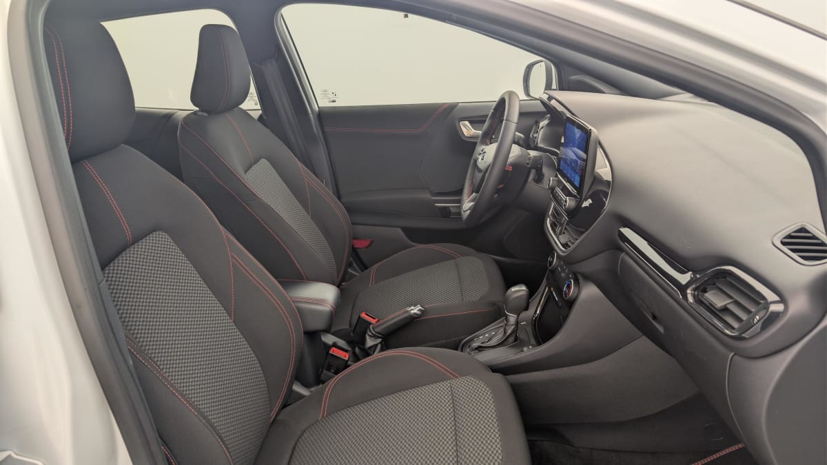 Ford PUMA - Image 9