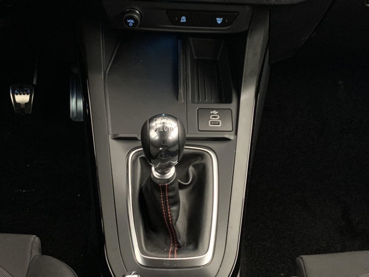 Ford PUMA - Image 41