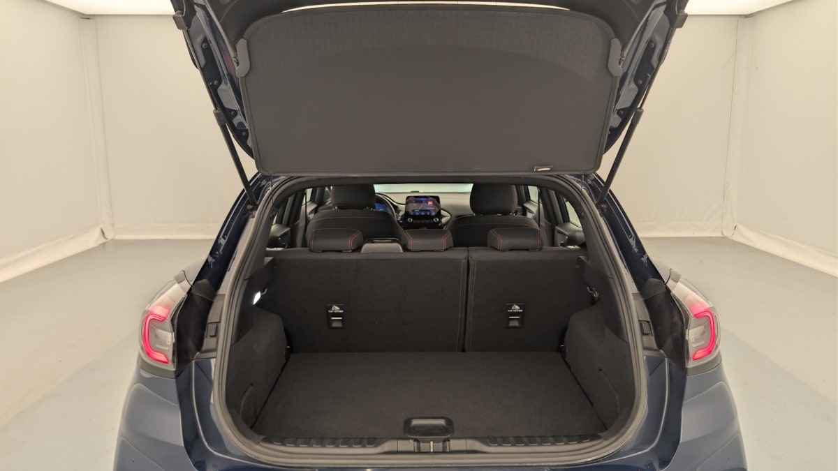 Ford PUMA - Image 11
