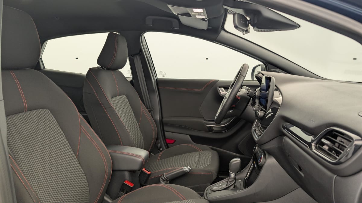 Ford PUMA - Image 9