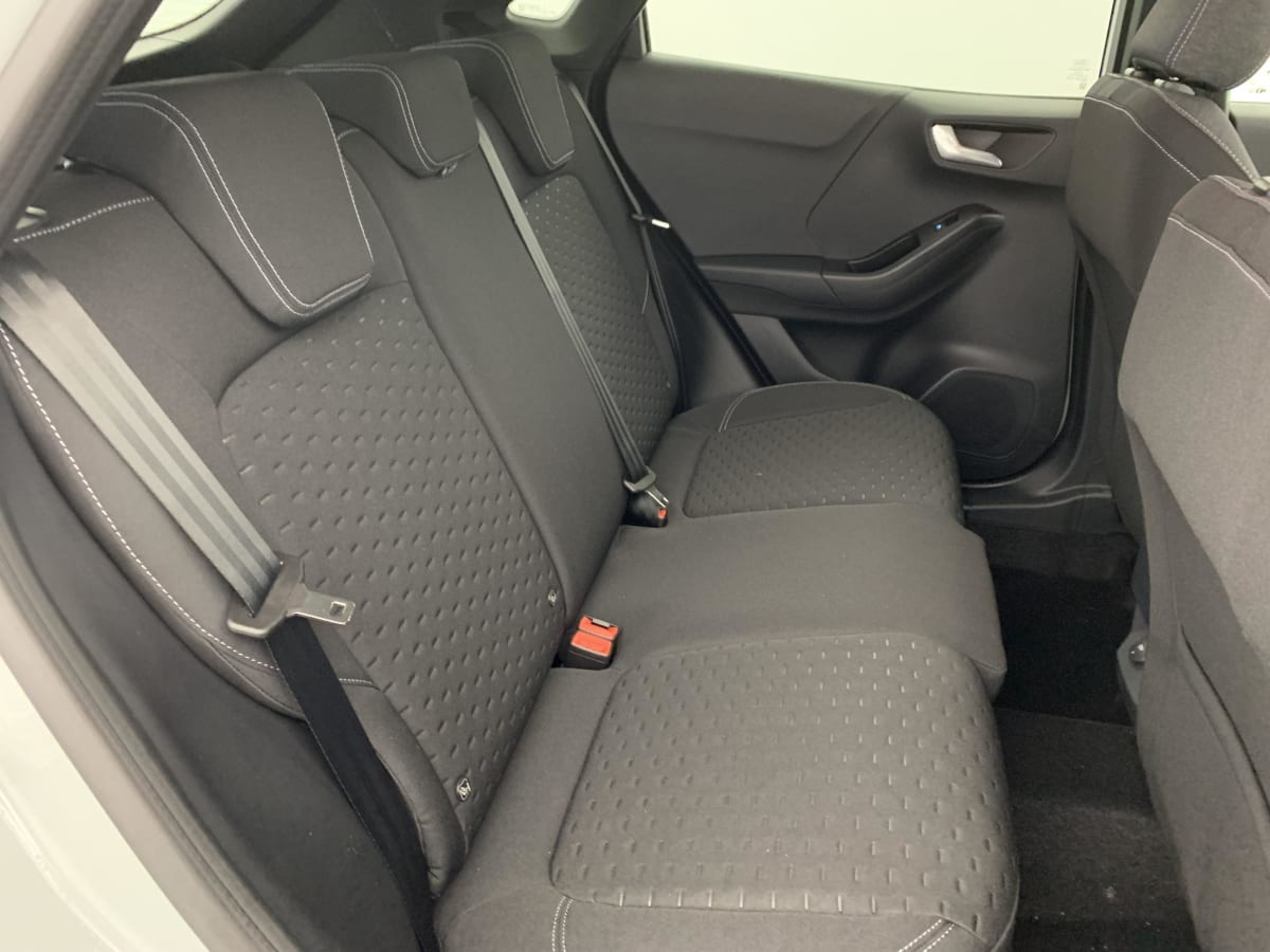 Ford PUMA - Image 10