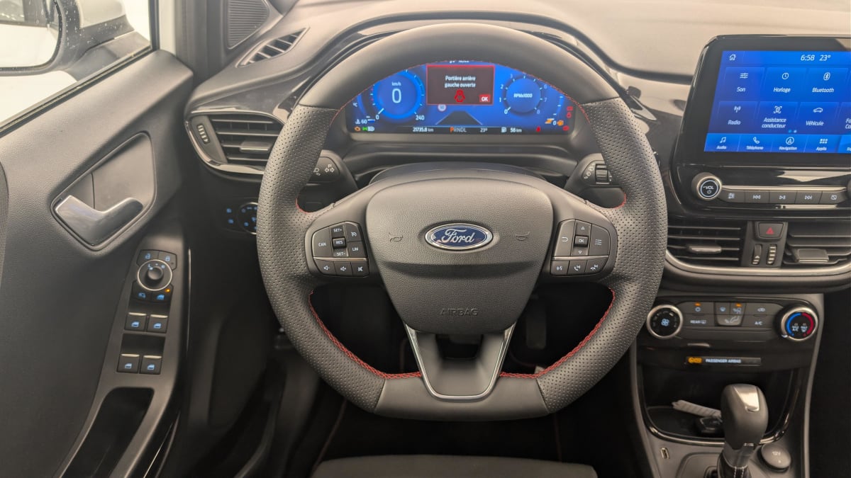 Ford PUMA - Image 14