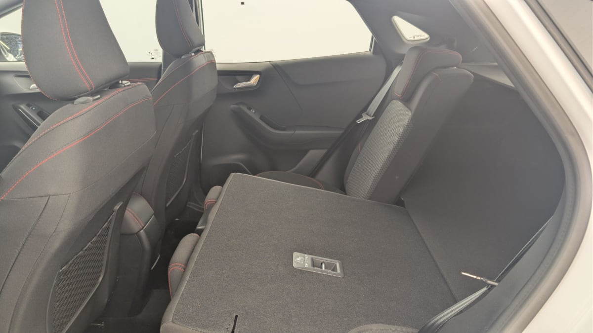 Ford PUMA - Image 12