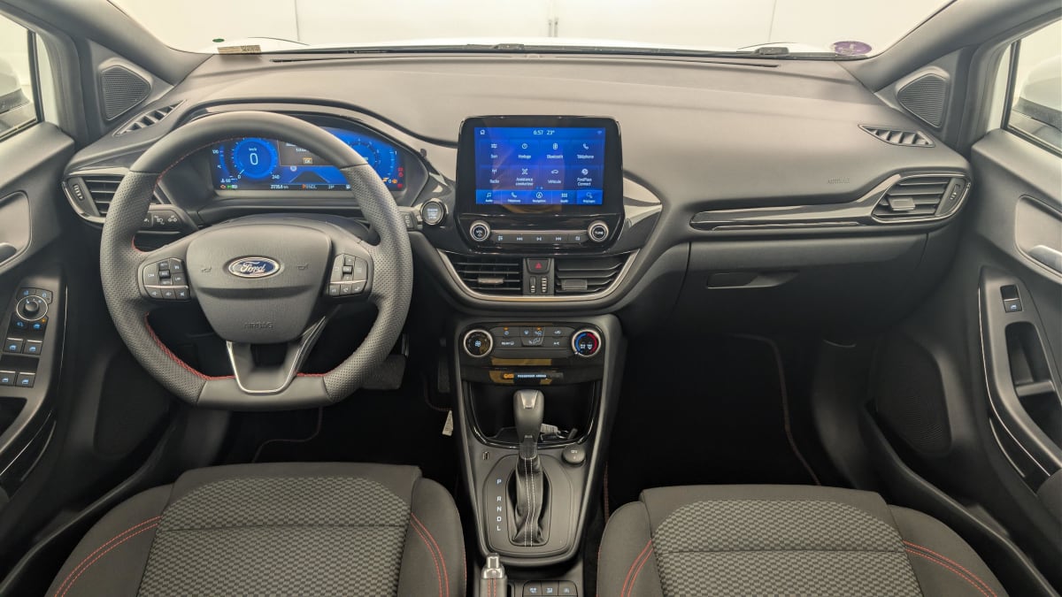 Ford PUMA - Image 13