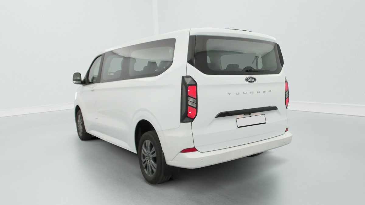 Ford Tourneo Custom - Image 5