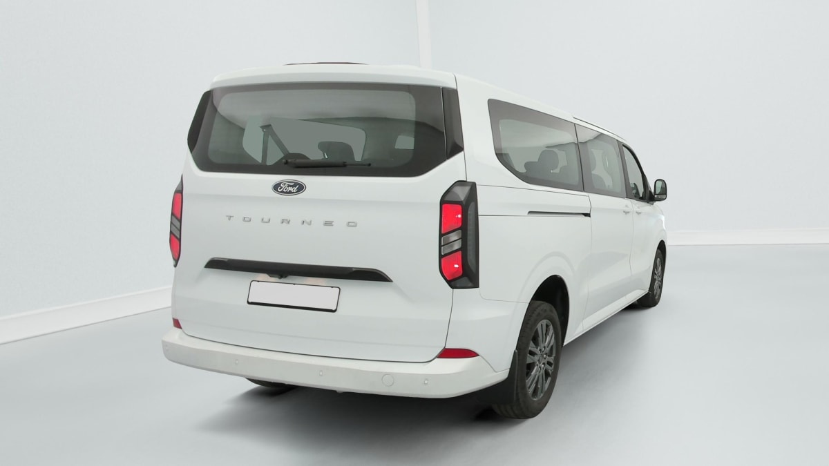 Ford Tourneo Custom - Image 7