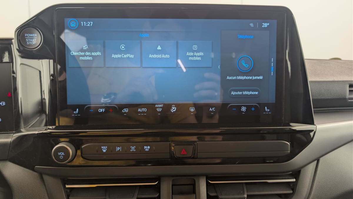 Ford Tourneo Custom - Image 19