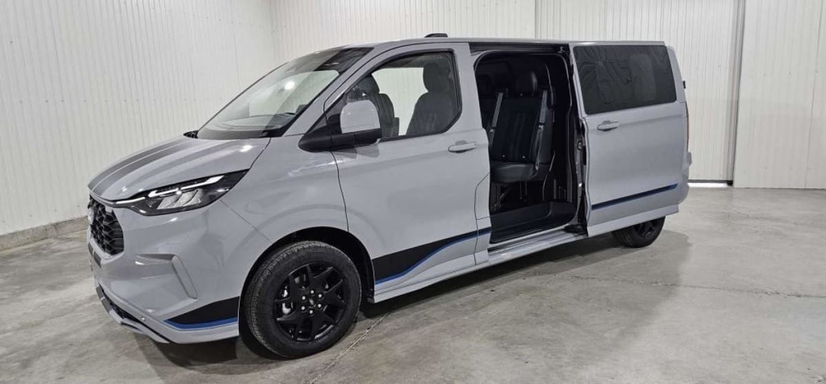 FORD TRANSIT CUSTOM CABINE APPROFONDIE TRANSIT CUSTOM CA 320 L2H1 2.0 ECOBLUE 170 CH BVA8 SPORT