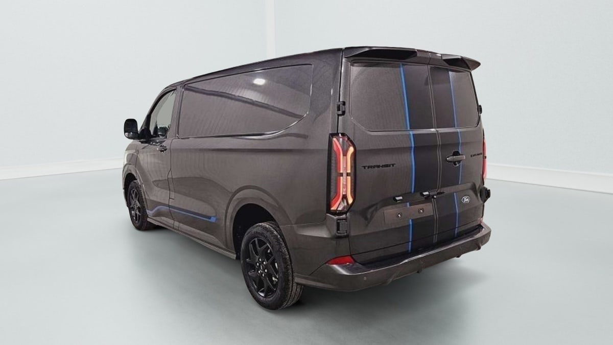 FORD TRANSIT CUSTOM FOURGON 320 L1H1 2.0 ECOBLUE 170 CH BVA8 SPORT