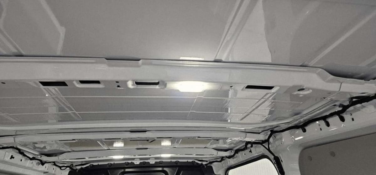 FORD TRANSIT CUSTOM FOURGON 320 L2H1 2.0 ECOBLUE 170 CH BVA8 SPORT