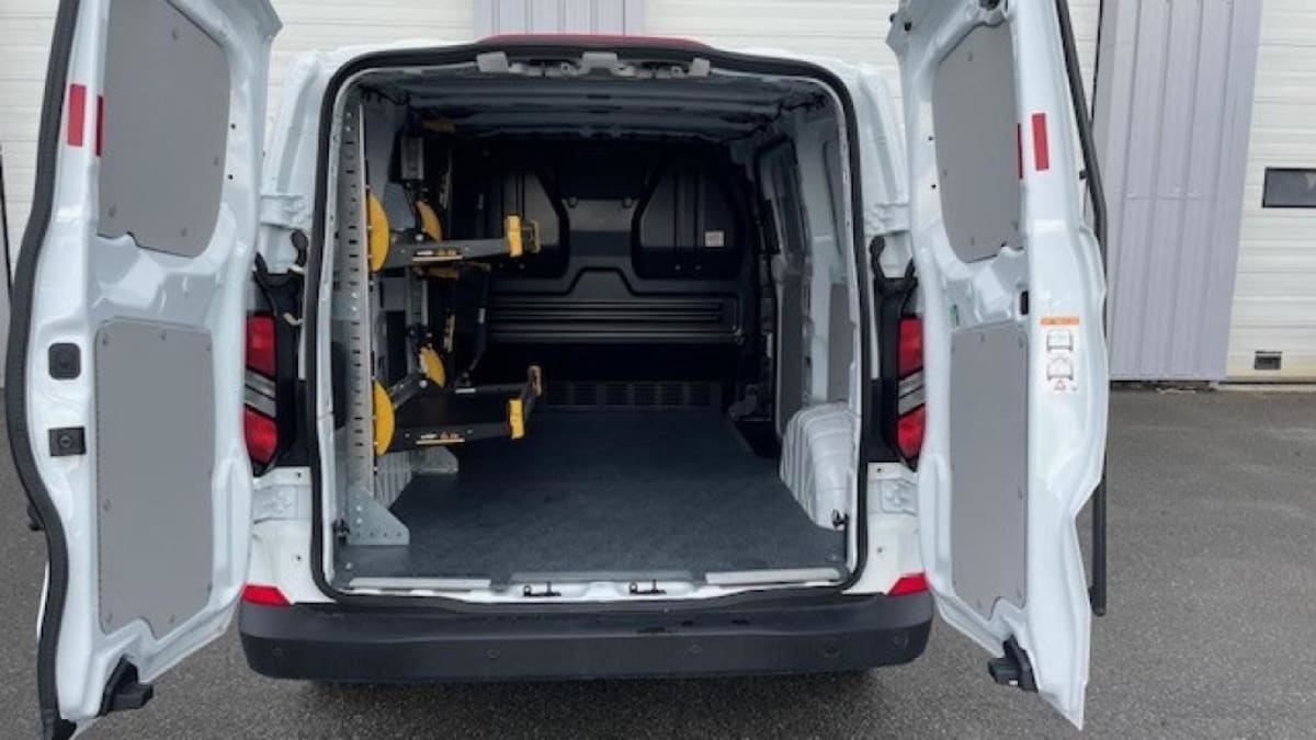 FORD TRANSIT CUSTOM FOURGON TRANSIT CUSTOM FGN 280 L1H1 2.0 ECOBLUE 136 CH TREND