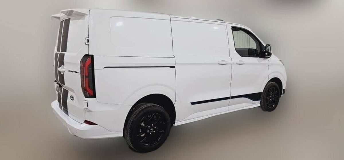 FORD TRANSIT CUSTOM FOURGON 300 L1H1 2.0 ECOBLUE 170 CH BVA8 SPORT