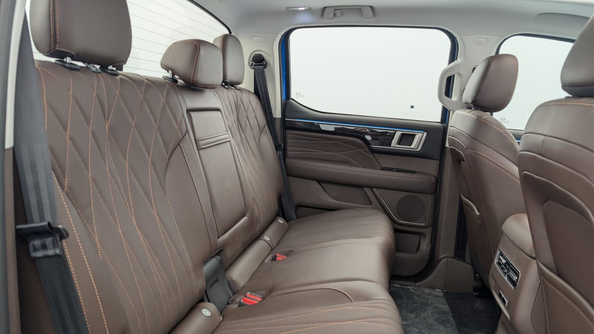 FOTON TUNLAND V7 - Image 10