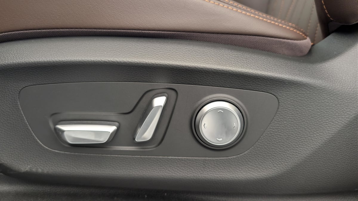 FOTON TUNLAND V7 - Image 38