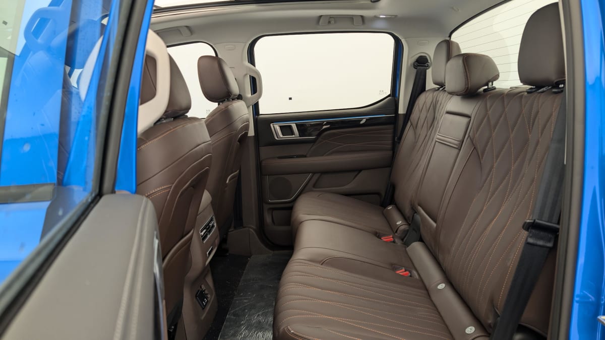 FOTON TUNLAND V7 - Image 12