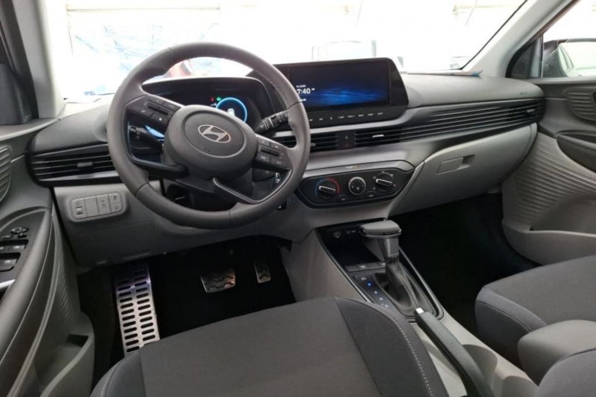 HYUNDAI BAYON BAYON 1.0 T-GDI 100 DCT-7 INTUITIVE