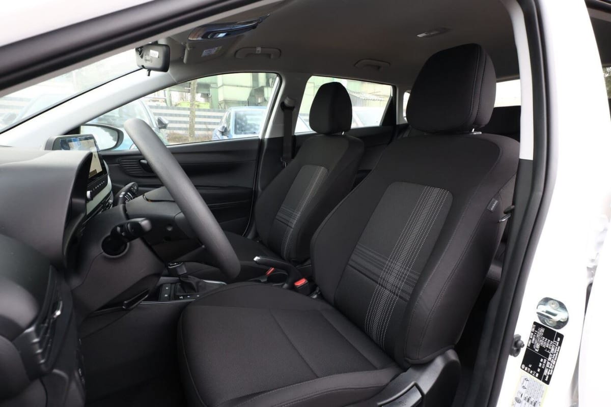 Hyundai i20 - Image 6