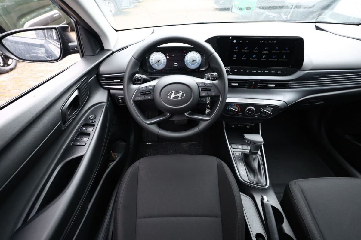 HYUNDAI I20 90 DCT