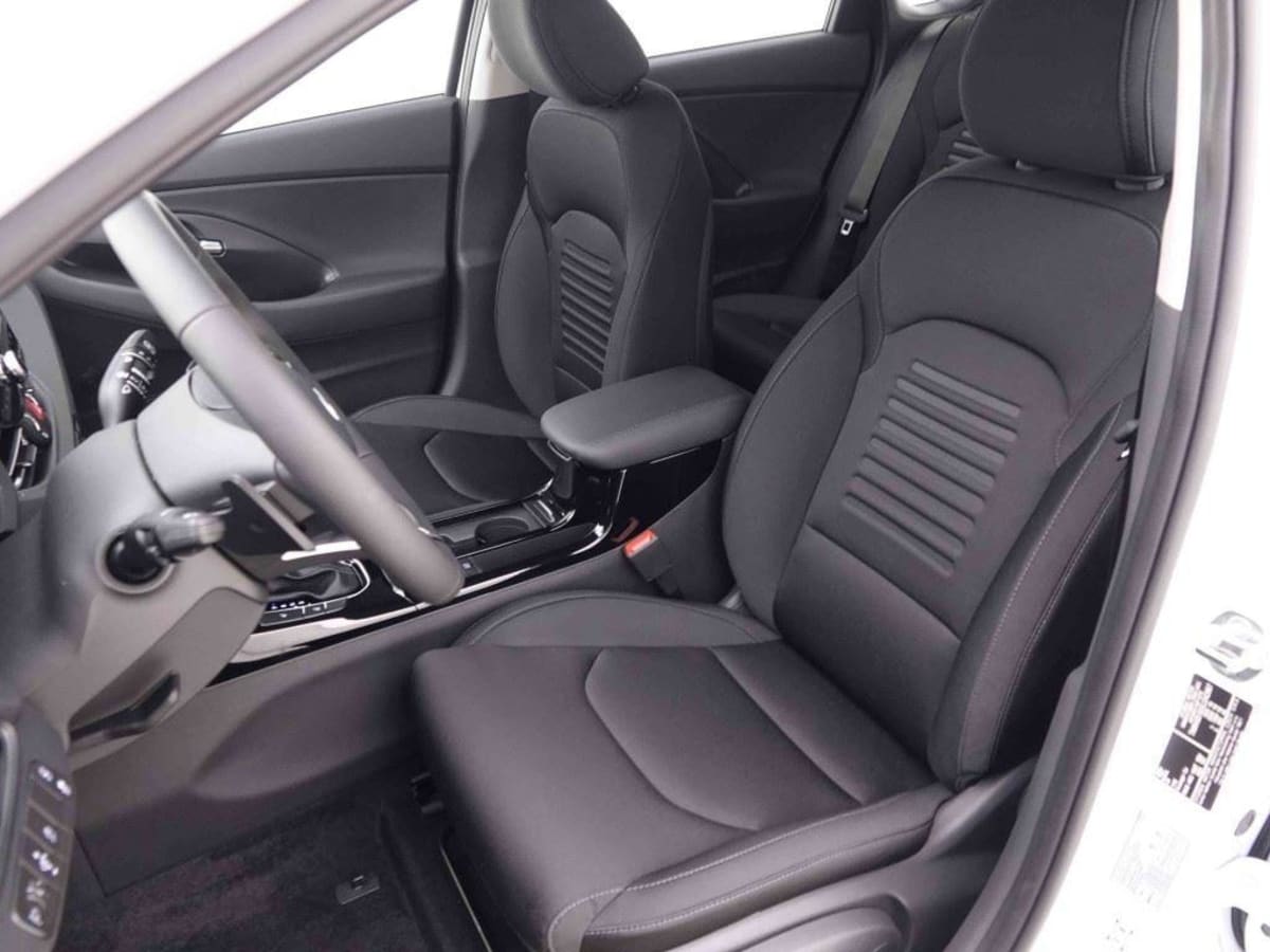 HYUNDAI I30 1.0 T-GDI 100 DCT GO
