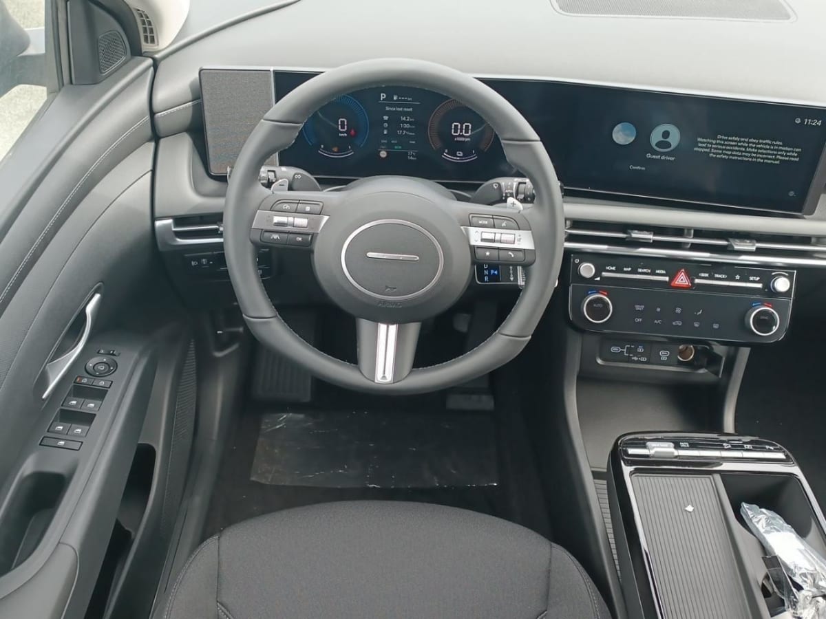 HYUNDAI TUCSON 1.6 T-GDI 239 HYBRID INTUITIVE
