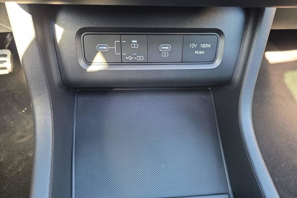 Hyundai Tucson - Image 80