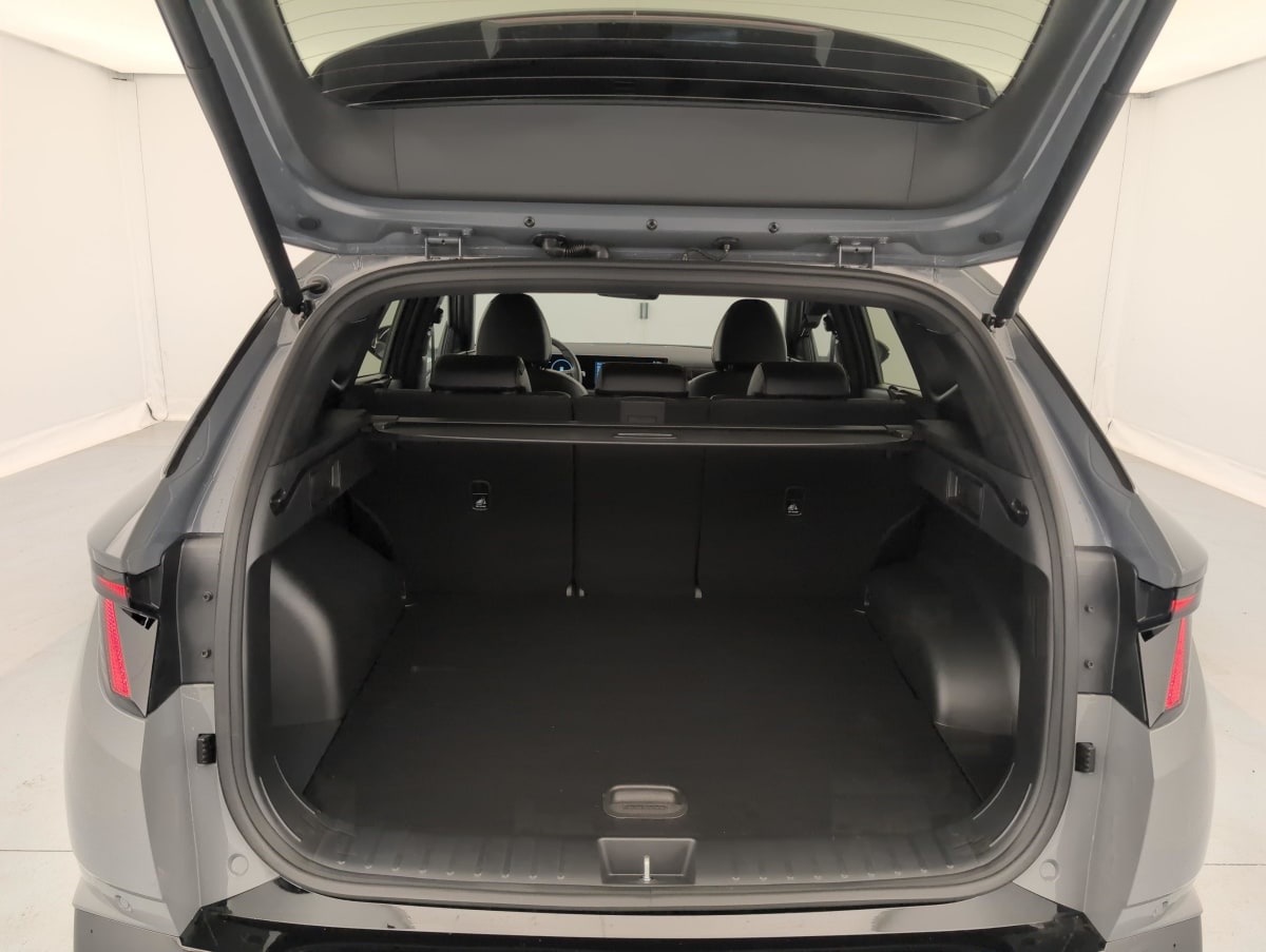 Hyundai Tucson - Image 100