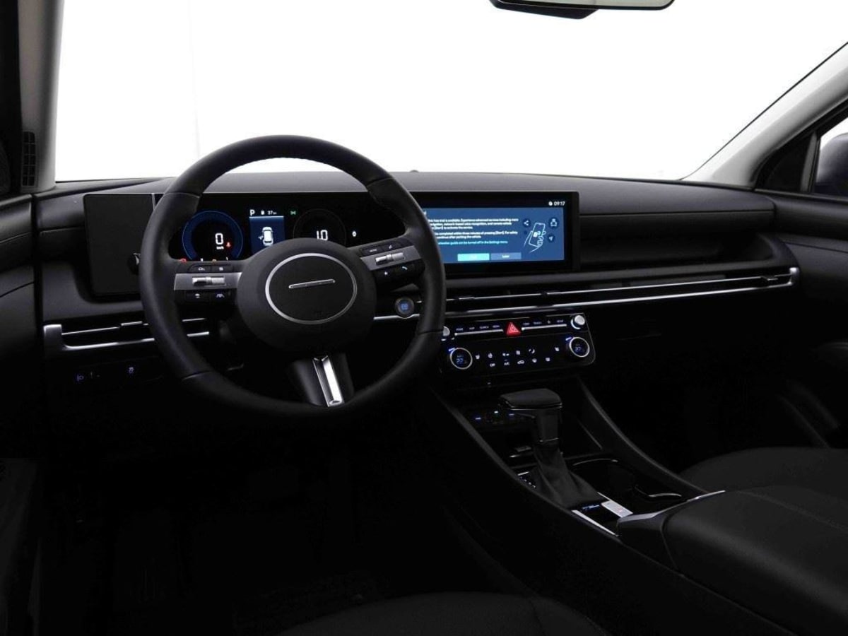 HYUNDAI TUCSON 1.6 T-GDI HYBRID 160 DCT FEEL PLUS
