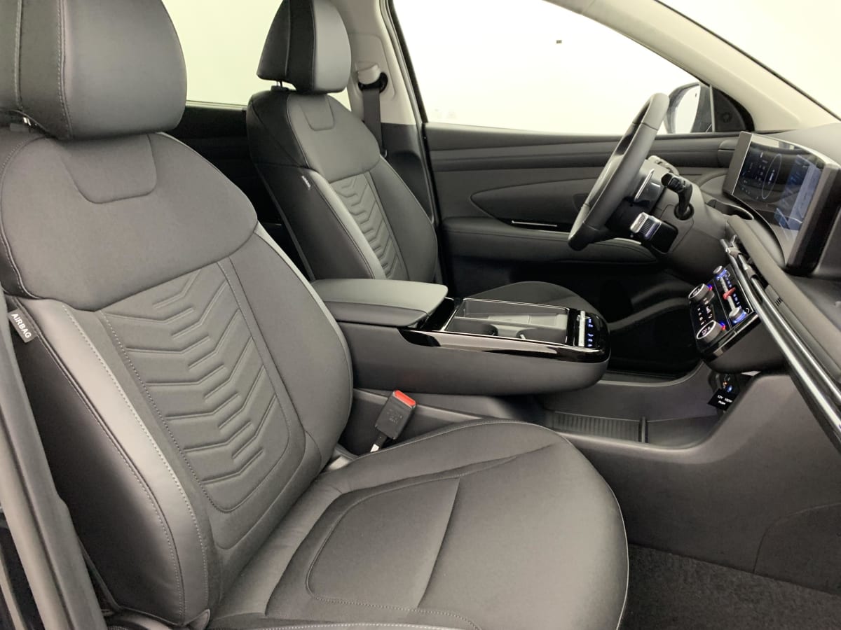Hyundai Tucson - Image 32