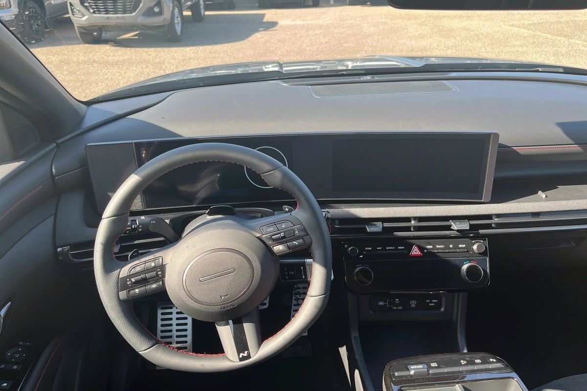Hyundai Tucson - Image 13
