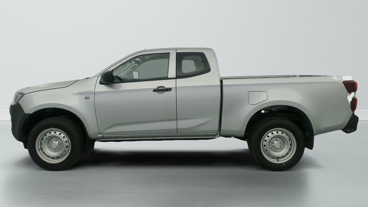 ISUZU D-MAX 2.2L SPACE CABINE M T B-STRONG