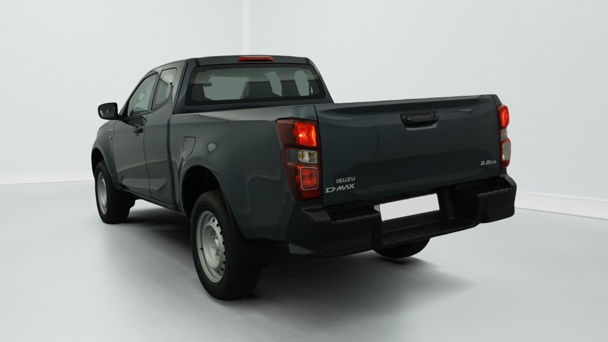 Isuzu D-MAX - Image 29