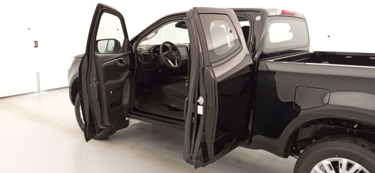 ISUZU D-MAX 1.9 4X4 SPACE CAB N60 B.B+ AT