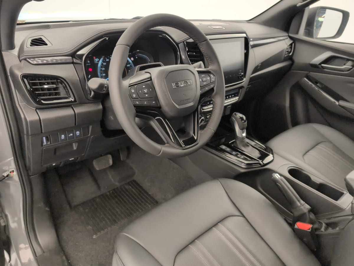 Isuzu D-MAX - Image 58