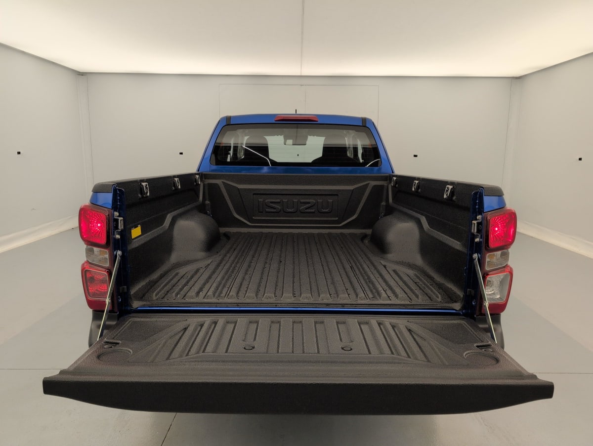 Isuzu D-MAX - Image 56