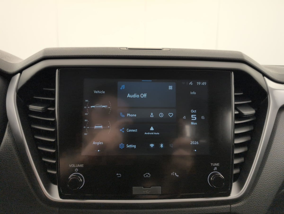 Isuzu D-MAX - Image 17