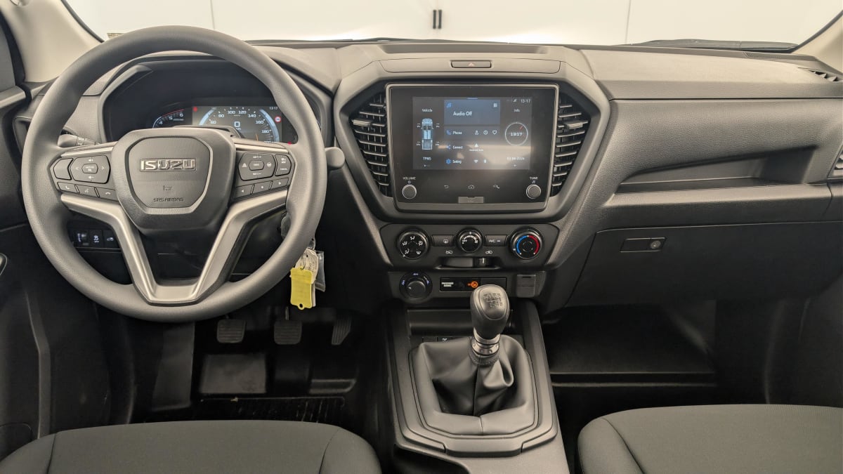 Isuzu D-MAX - Image 15