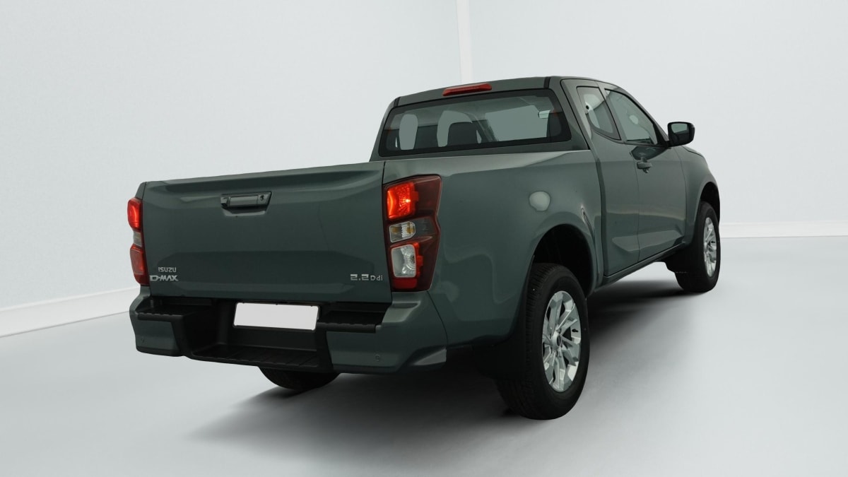 ISUZU D-MAX 2.2L SPACE CABINE M T EVOLUTION