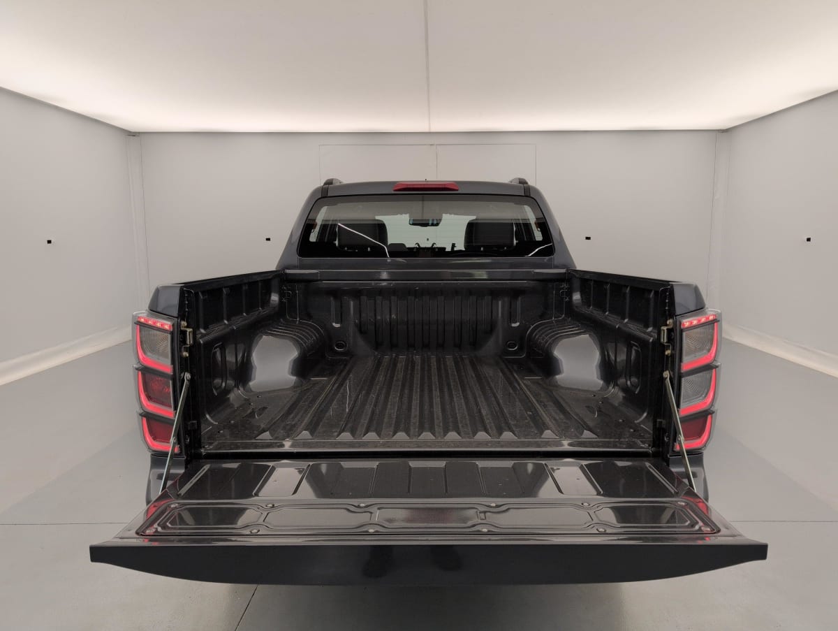 Isuzu D-MAX - Image 33