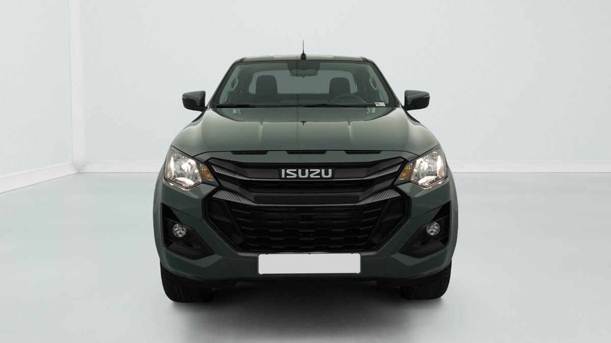 ISUZU D-MAX 2.2L SPACE CABINE M T EVOLUTION