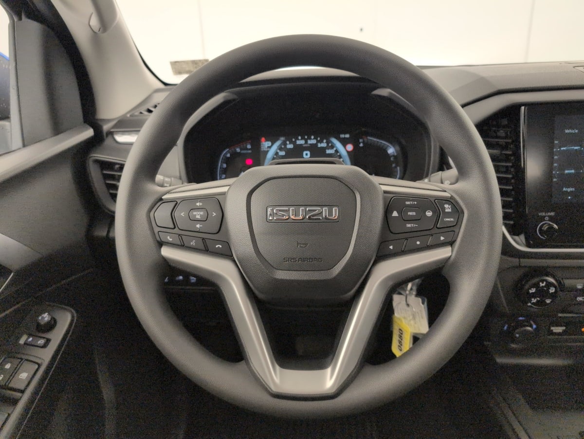 Isuzu D-MAX - Image 23